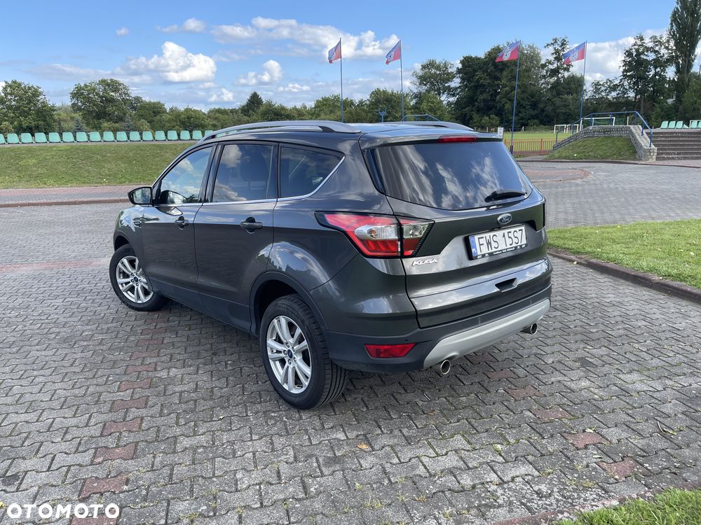 Ford Kuga 2.0 TDCi FWD Titanium - 4