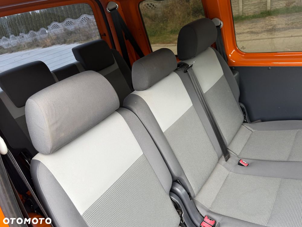 Volkswagen Caddy - 13