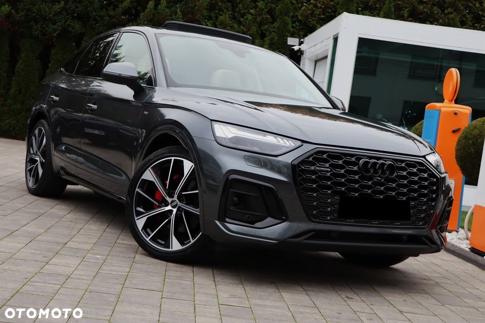 Audi Q5 Sportback - 4