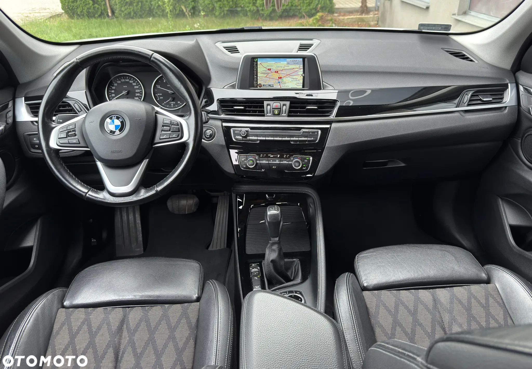 BMW X1 xDrive18d Sport - 28