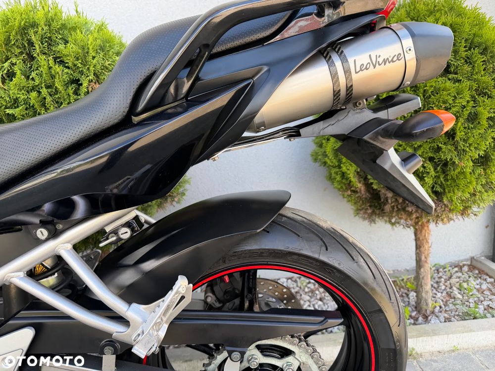 Yamaha FZ - 40