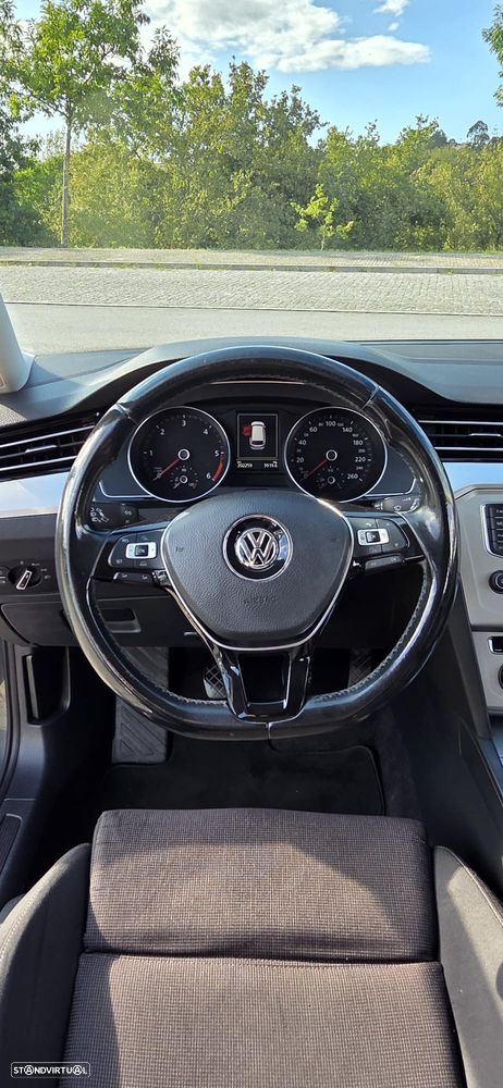 VW Passat Variant 1.6 TDI Confortline - 3