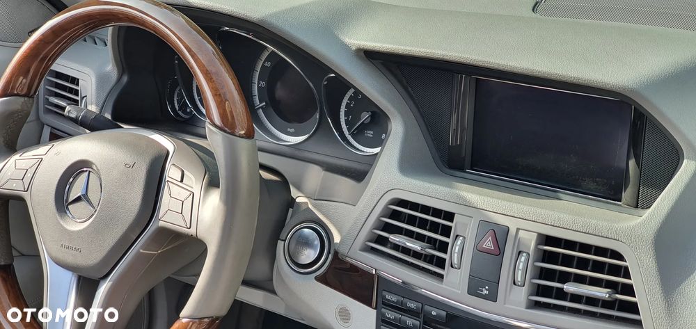 Mercedes-Benz Klasa E 350 BlueEffICIENCY - 16