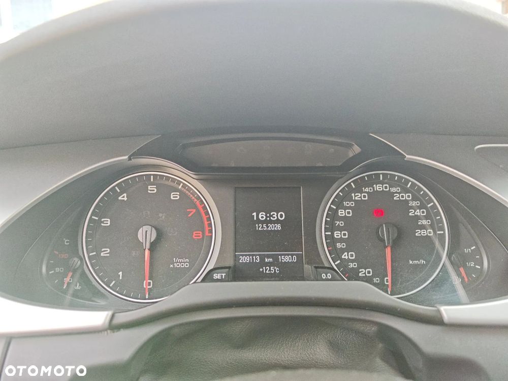 Audi A4 Avant 2.0 TFSI Attraction - 15