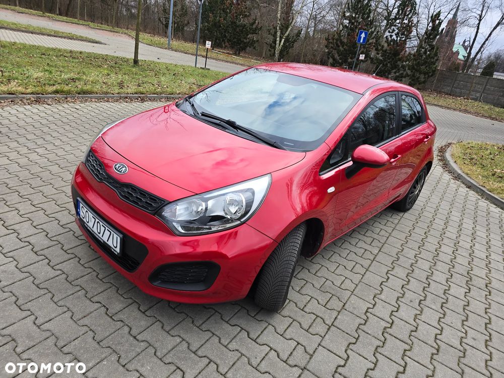 Kia Rio - 27