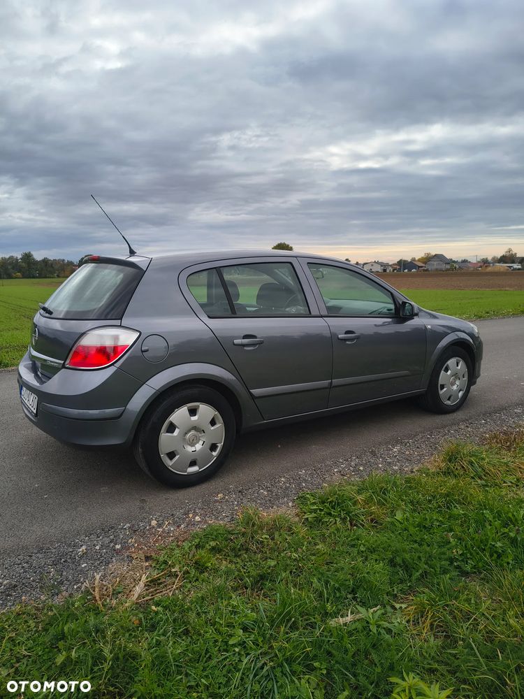 Opel Astra - 14