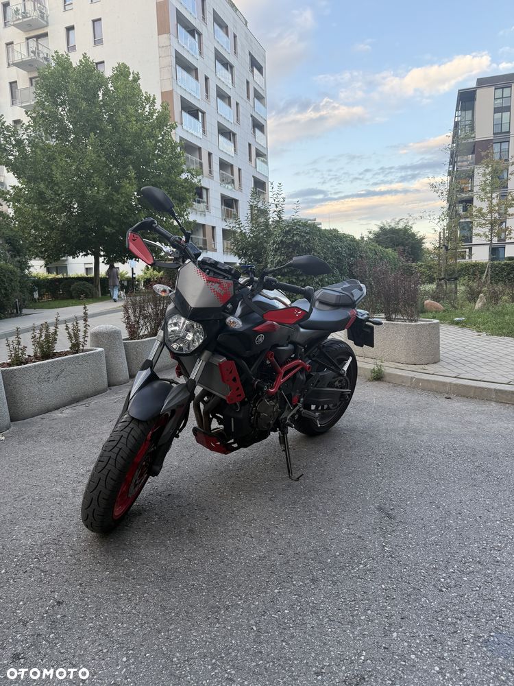 Yamaha MT - 2
