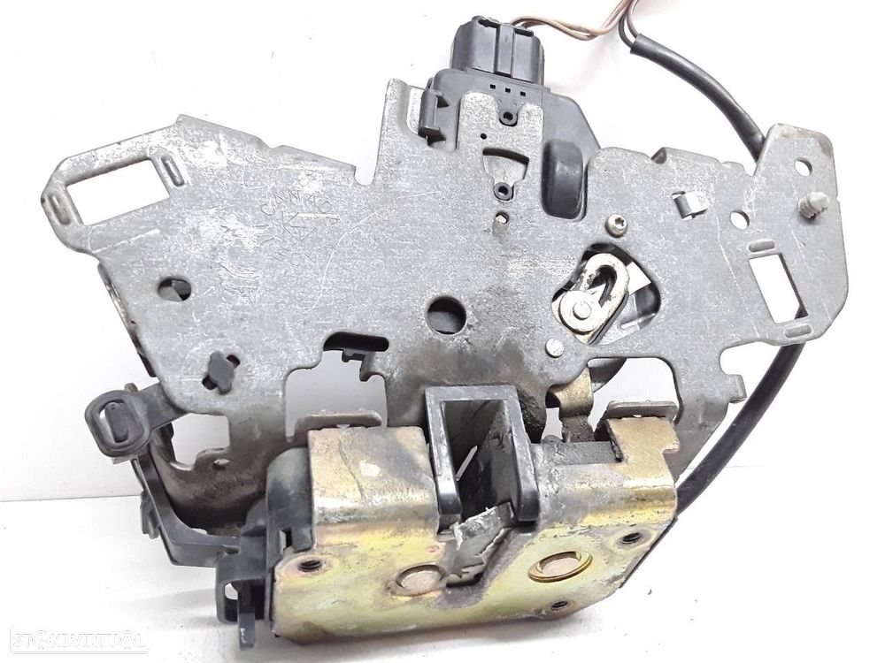 FECHADURA PORTA LATERAL DIREITA CHRYSLER VOYAGER IV 2002 -J41M7112 - 4