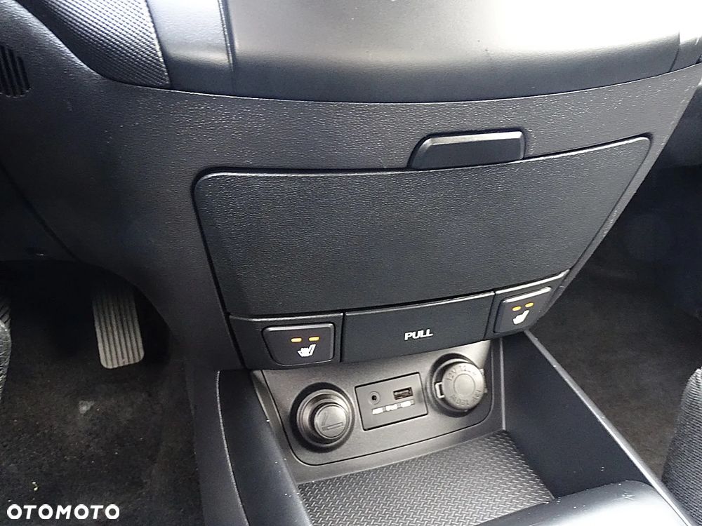 Hyundai i30 1.4 Edition Plus - 24