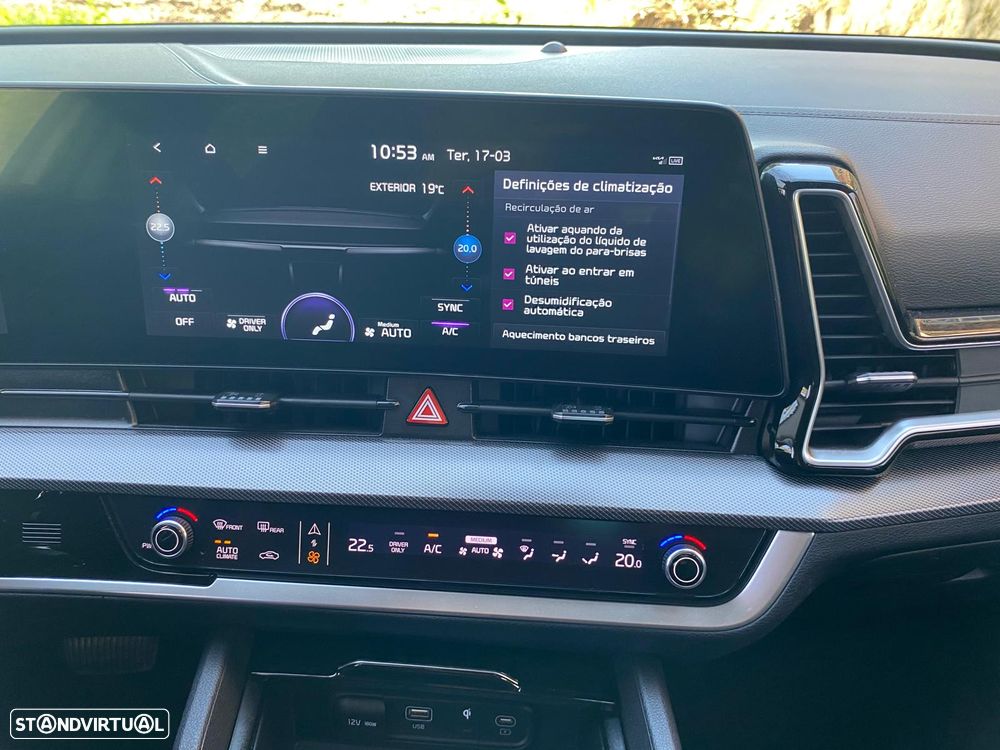 Kia Sportage 1.6 T-GDi HEV Tech - 33