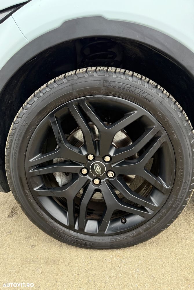 Land Rover Range Rover Evoque - 19