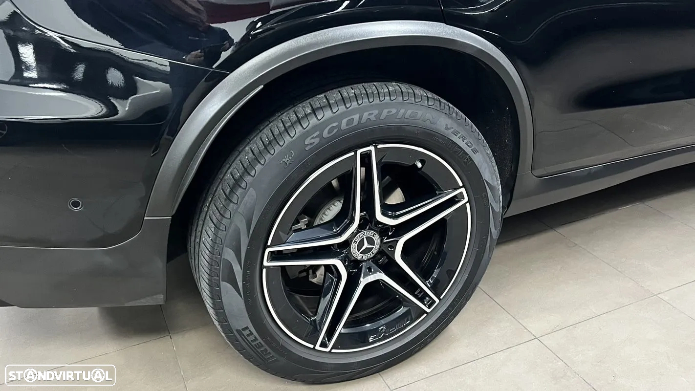 Mercedes-Benz GLC 300 e Coupé 4Matic - 29
