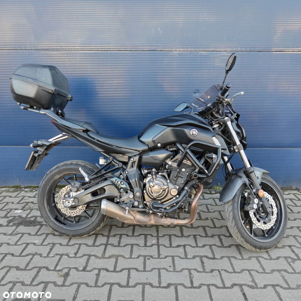 Yamaha MT - 3