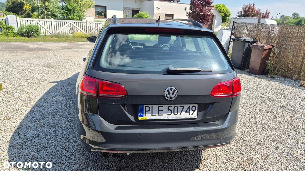 Volkswagen Golf - 15