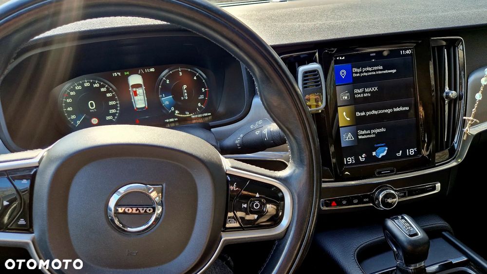 Volvo V90 D4 Momentum - 6