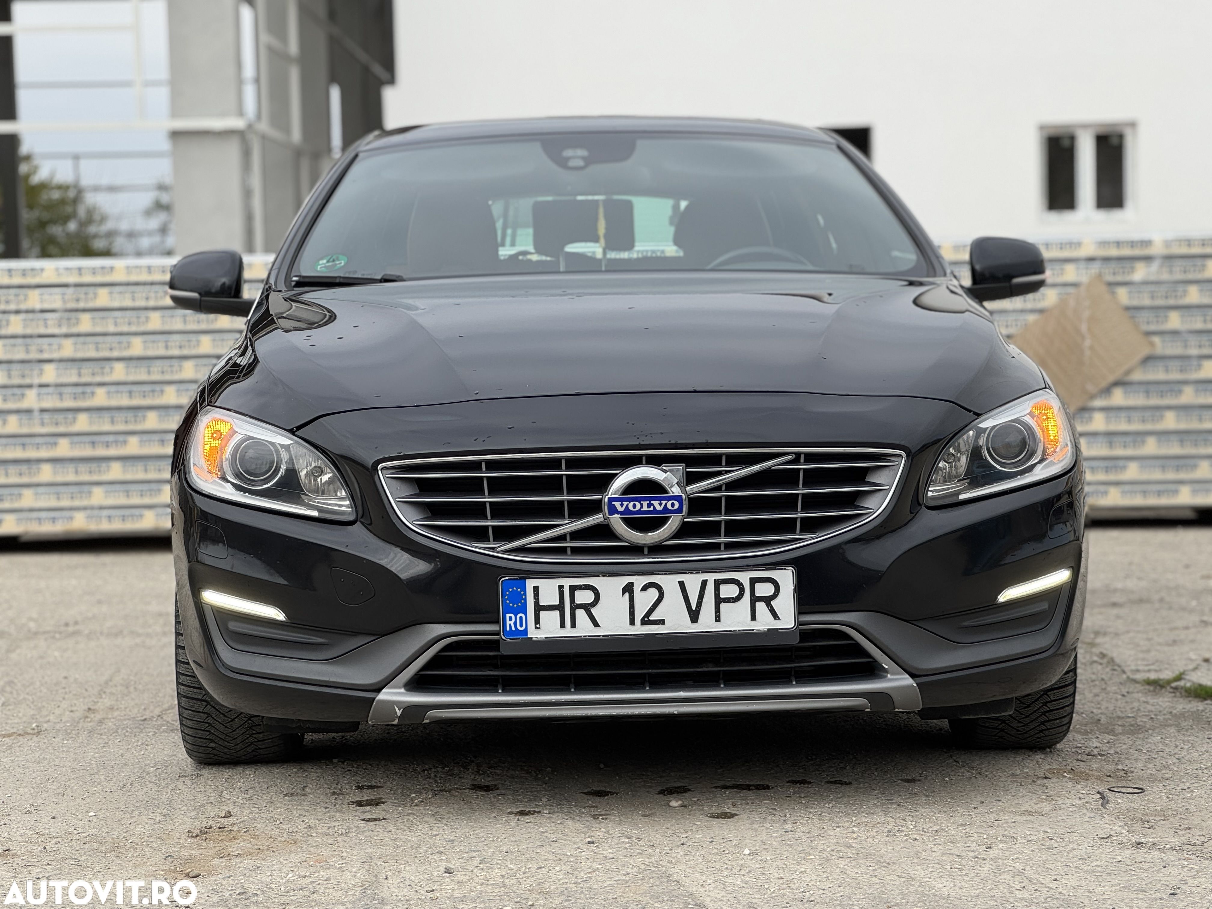 Volvo V60 D2 Start-Stop Summum - 1