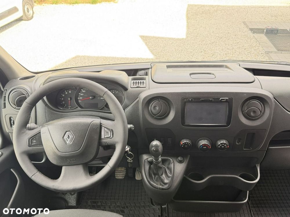 Renault Master - 9