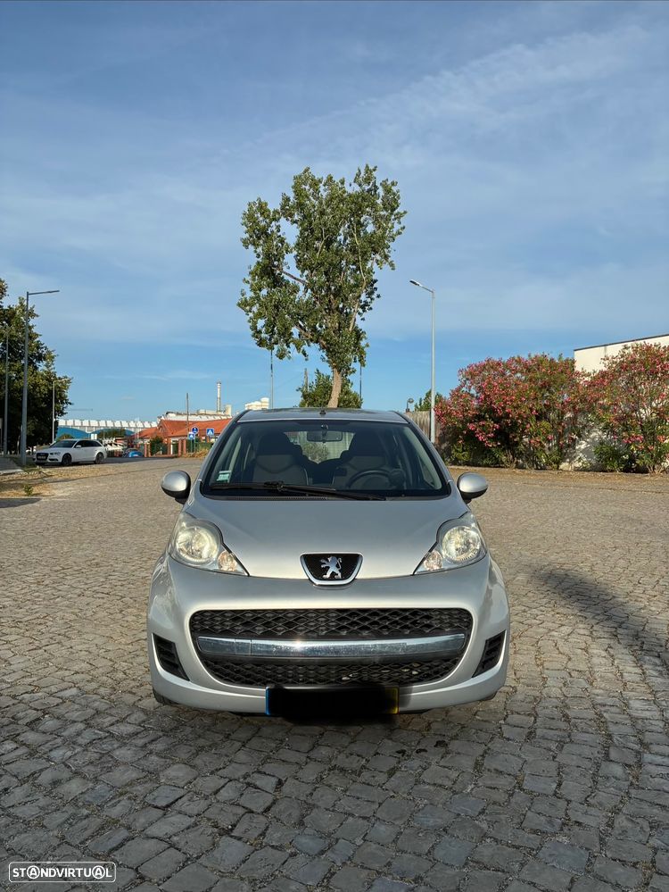 Peugeot 107 1.0 Black&Silver - 2