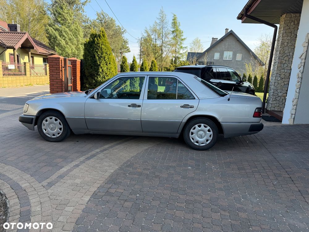 Mercedes-Benz W124 (1984-1993) - 3
