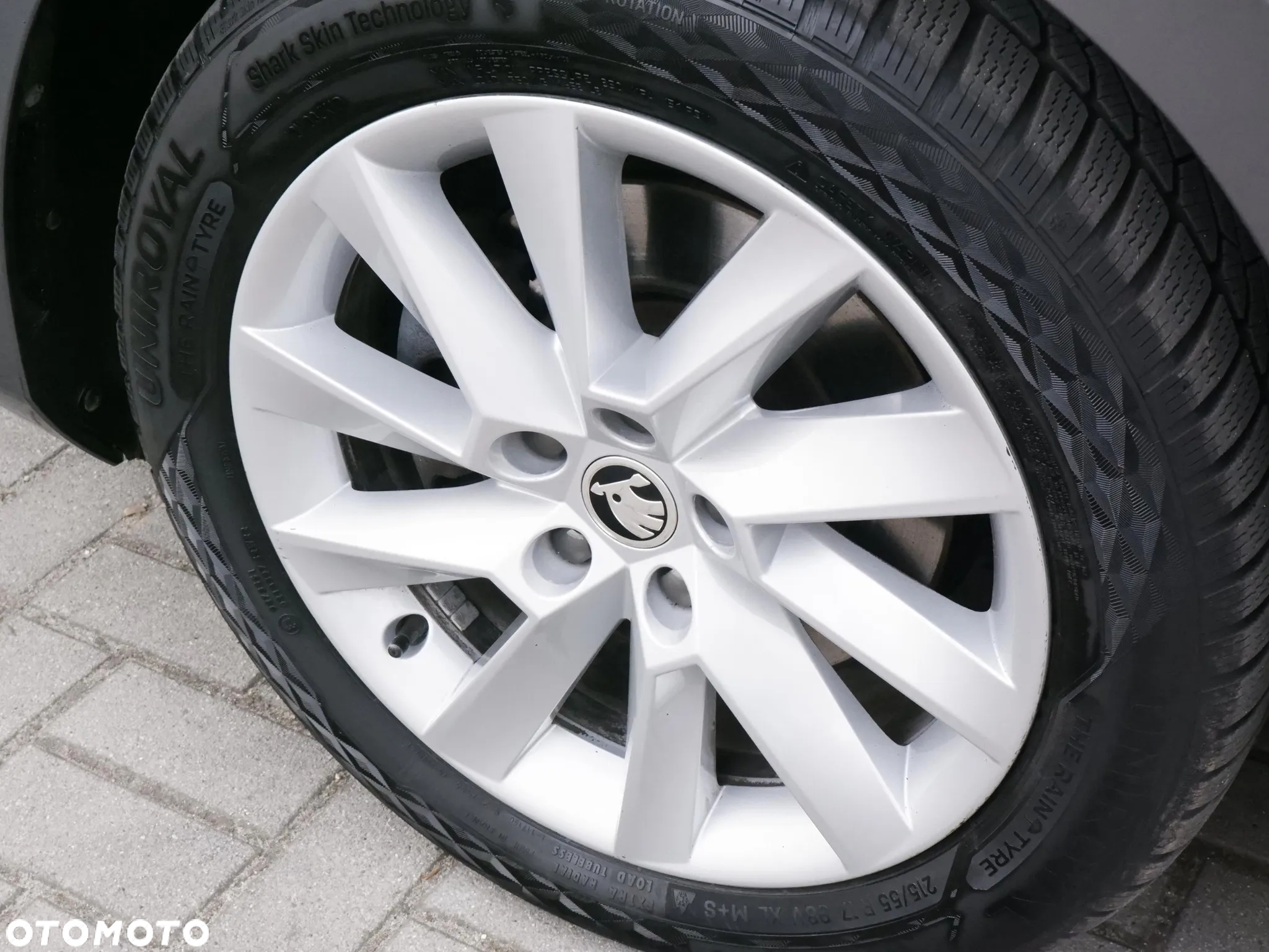 Skoda Superb 2.0 TSI Ambition DSG - 10