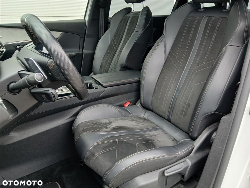 Peugeot 5008 1.6 PureTech GT S&S EAT8 - 19