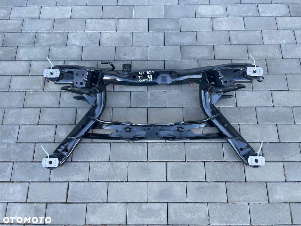 BELKA ZAWIESZENIA TYLNEGO AUDI Q3 83A, TT 8S - NOWA - 1