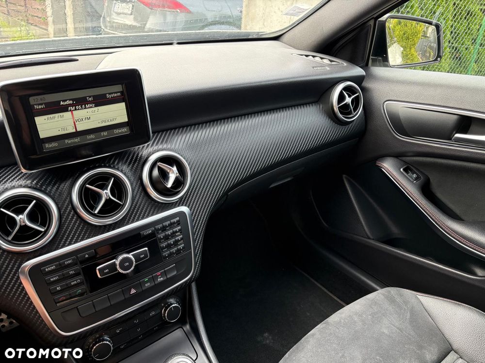 Mercedes-Benz Klasa A 180 CDI AMG Line - 24