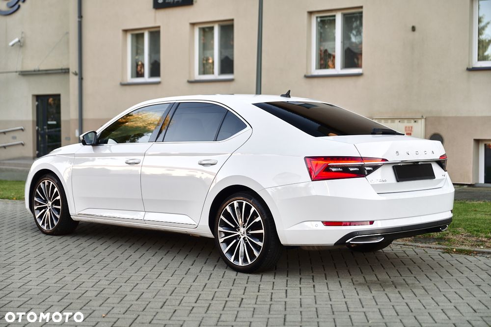 Skoda Superb 2.0 TDI SCR 4x4 L&K DSG - 4