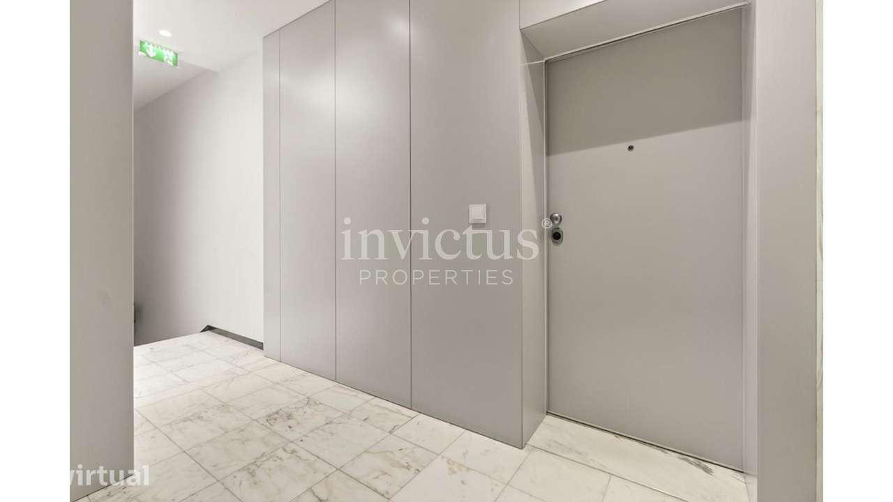 Apartamento T4 na Constituição - Grande imagem: 4/26