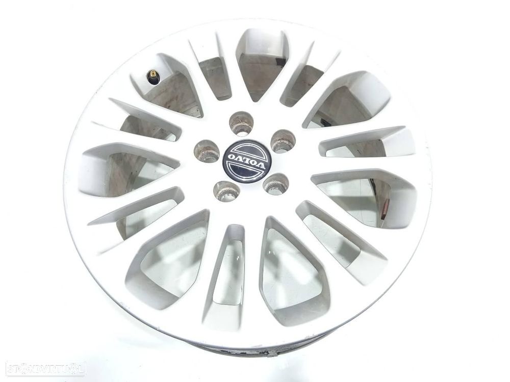 PNEU VOLVO S40 BERLINA - 1