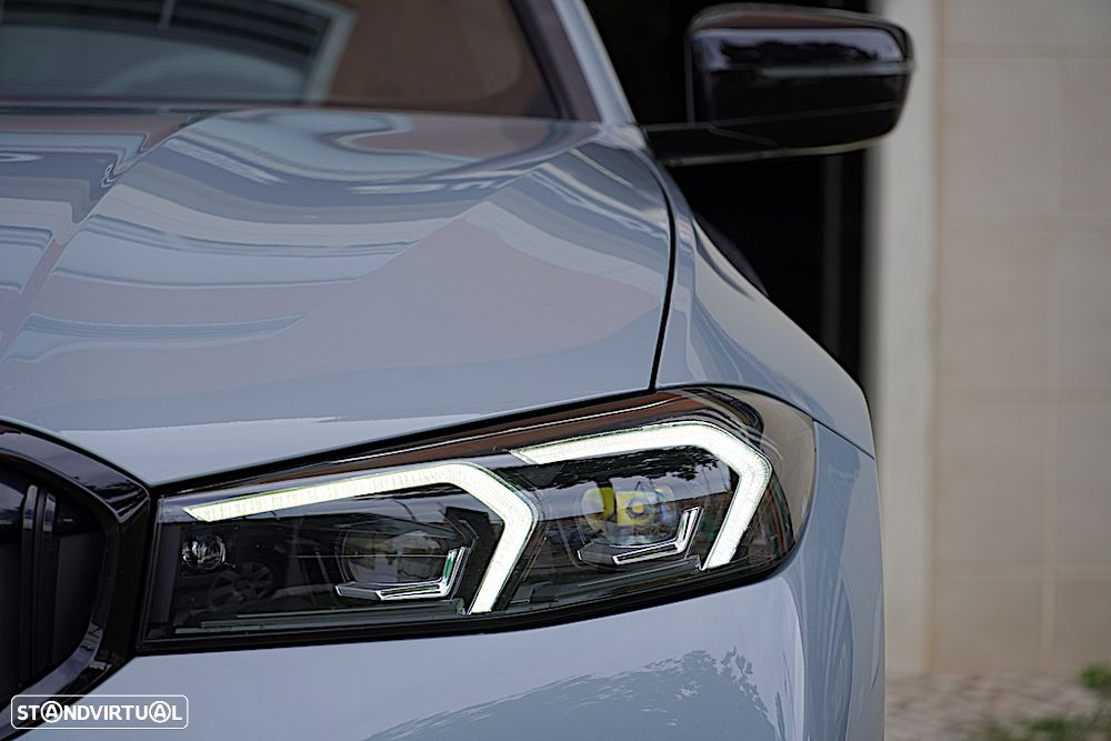 BMW 330 e Pack Desportivo M Auto - 6
