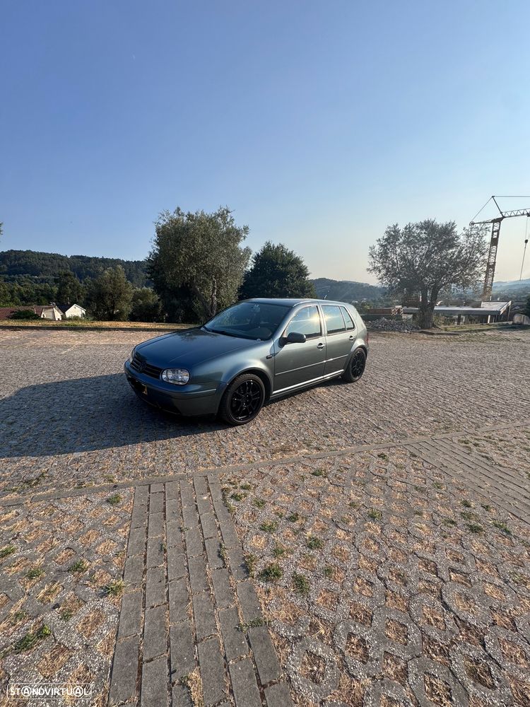 VW Golf 1.9 TDi Highline - 5