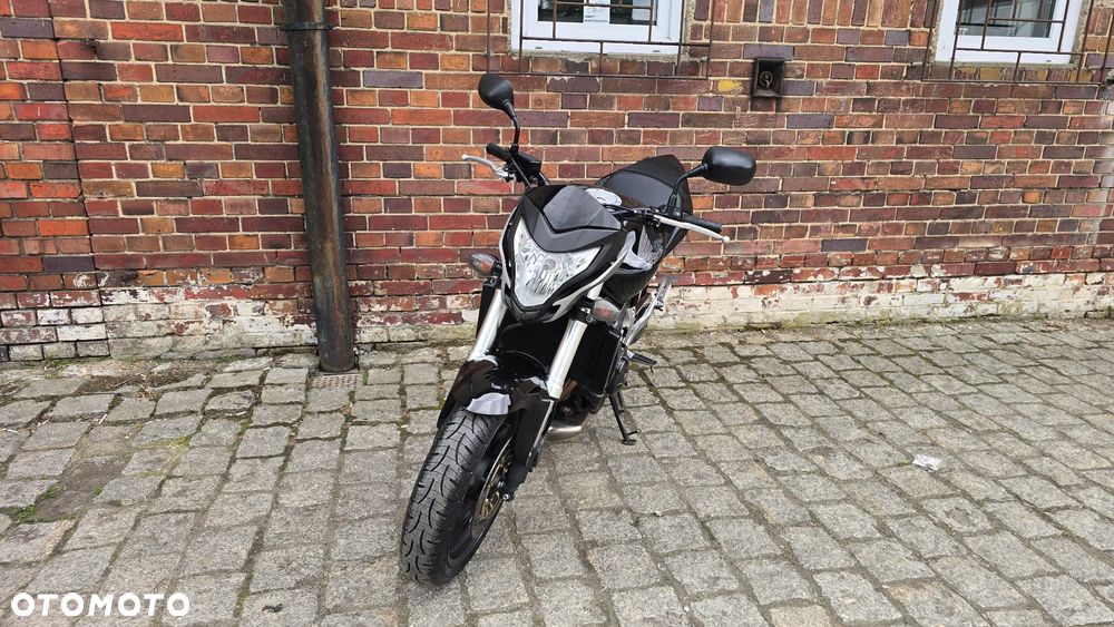 Honda Hornet - 18