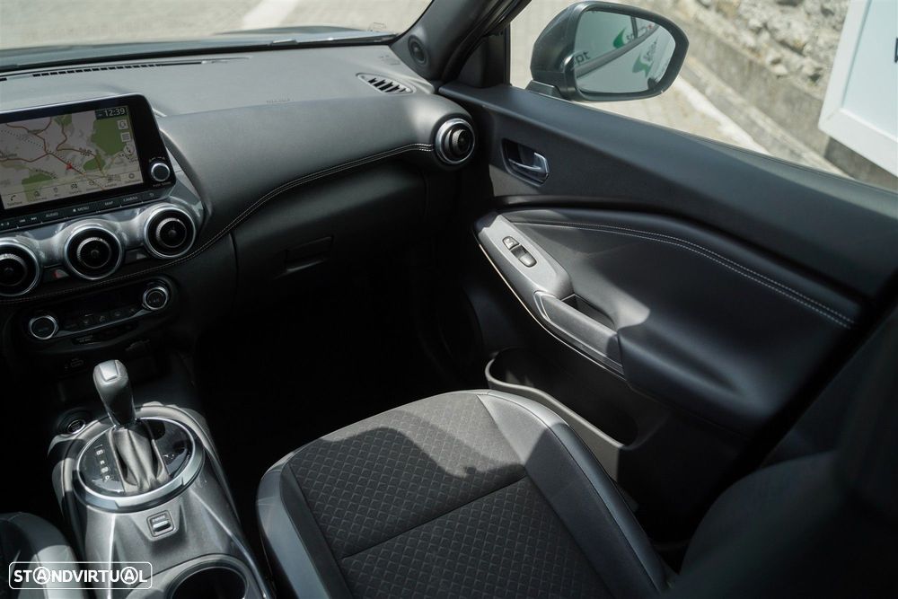 Nissan Juke 1.0 DIG-T N-Connecta NAV. DCT - 28