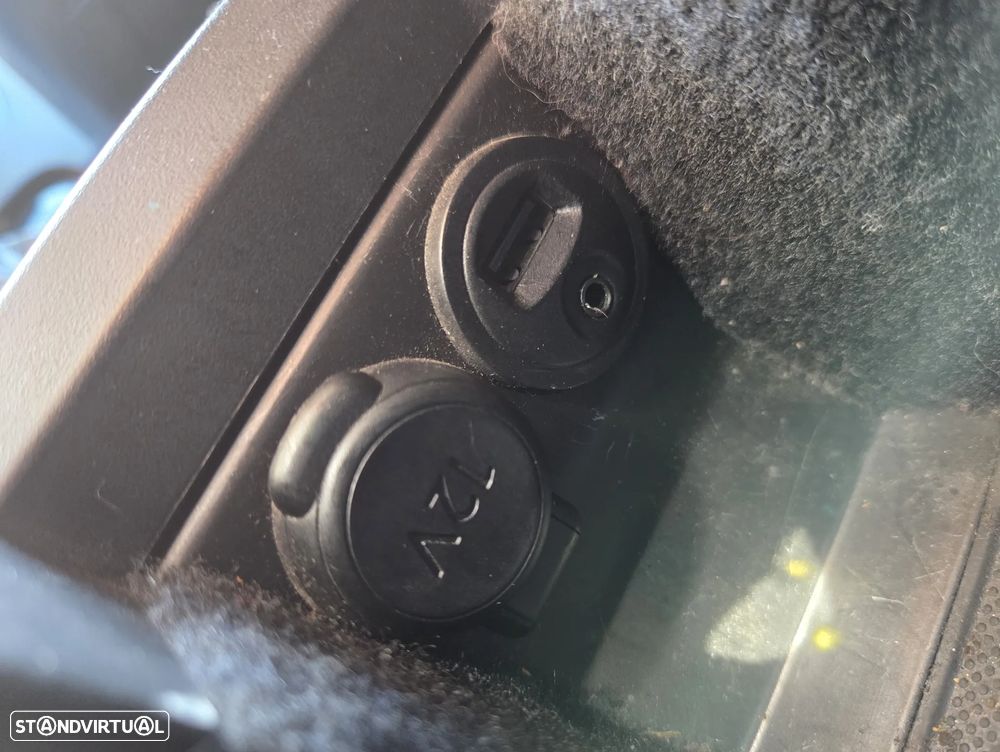 Peugeot 508 SW BlueHDi 120 EAT6 Stop&Start Allure - 23