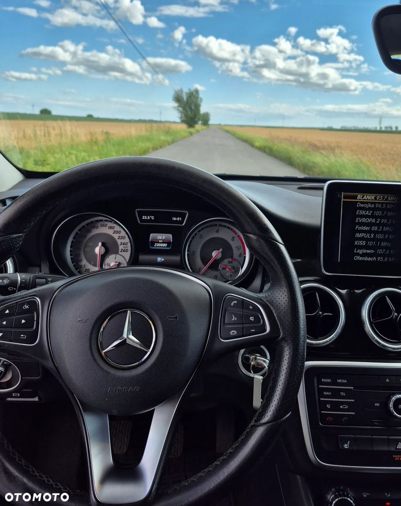 Mercedes-Benz CLA - 7