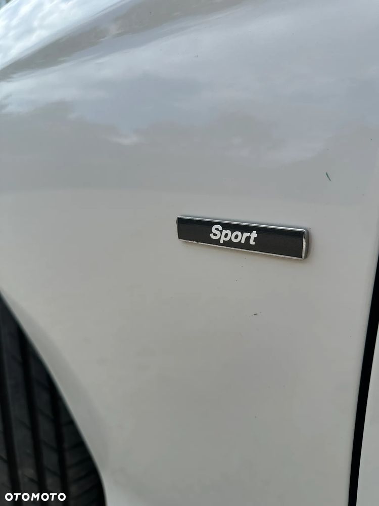 BMW Seria 1 116i Sport Line - 12
