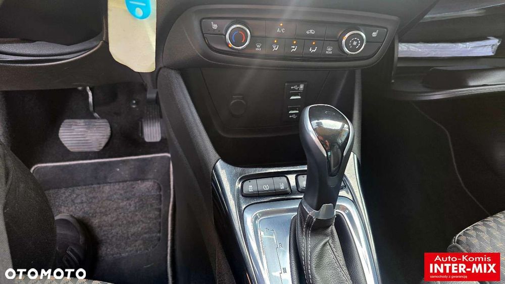 Opel Crossland X - 23