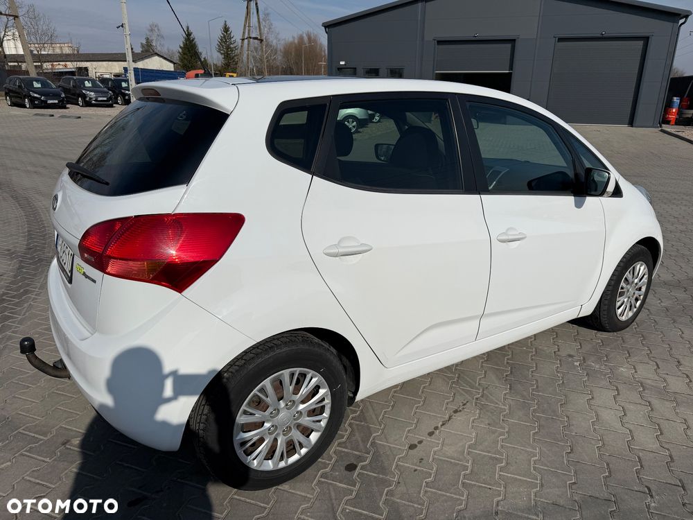 Kia Venga 1.4 CRDi 90 Dream-Team Edition - 10