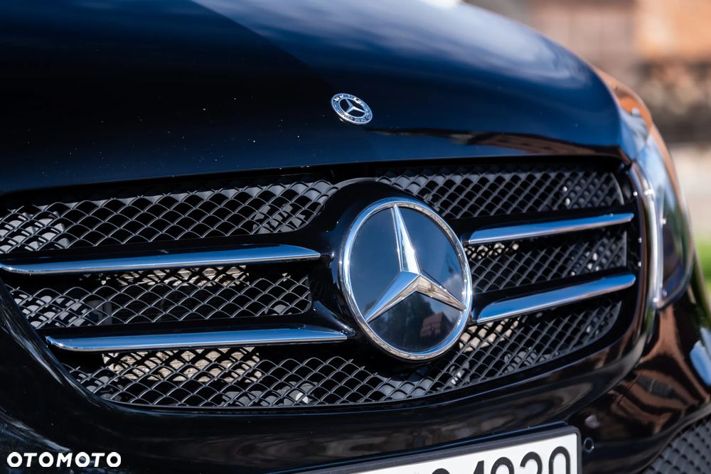 Mercedes-Benz Klasa V 250 d 4-Matic Avantgarde 9G-Tronic (d³ugi) - 17