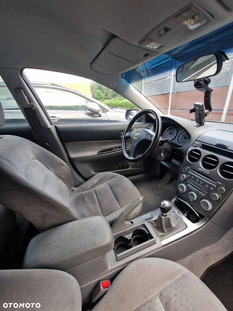 Mazda 6 2.0 16V Touring - 10