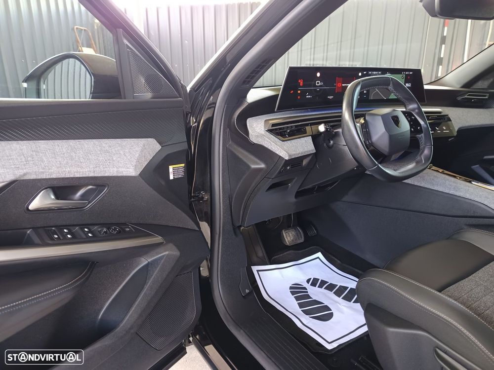 Peugeot 3008 1.2 Hybrid Allure Pack e-DCS6 - 38
