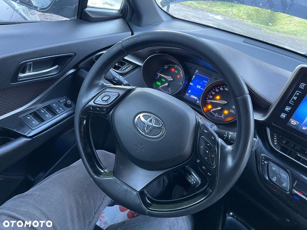 Toyota C-HR 1.8 Hybrid Selection - 13