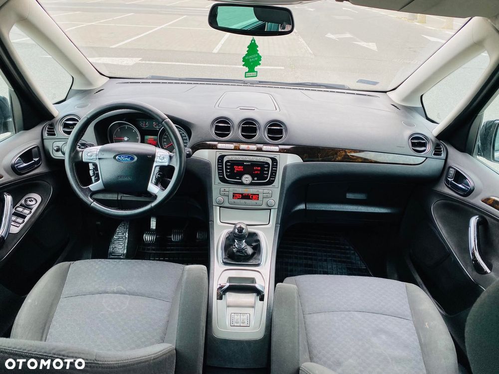 Ford Galaxy - 6