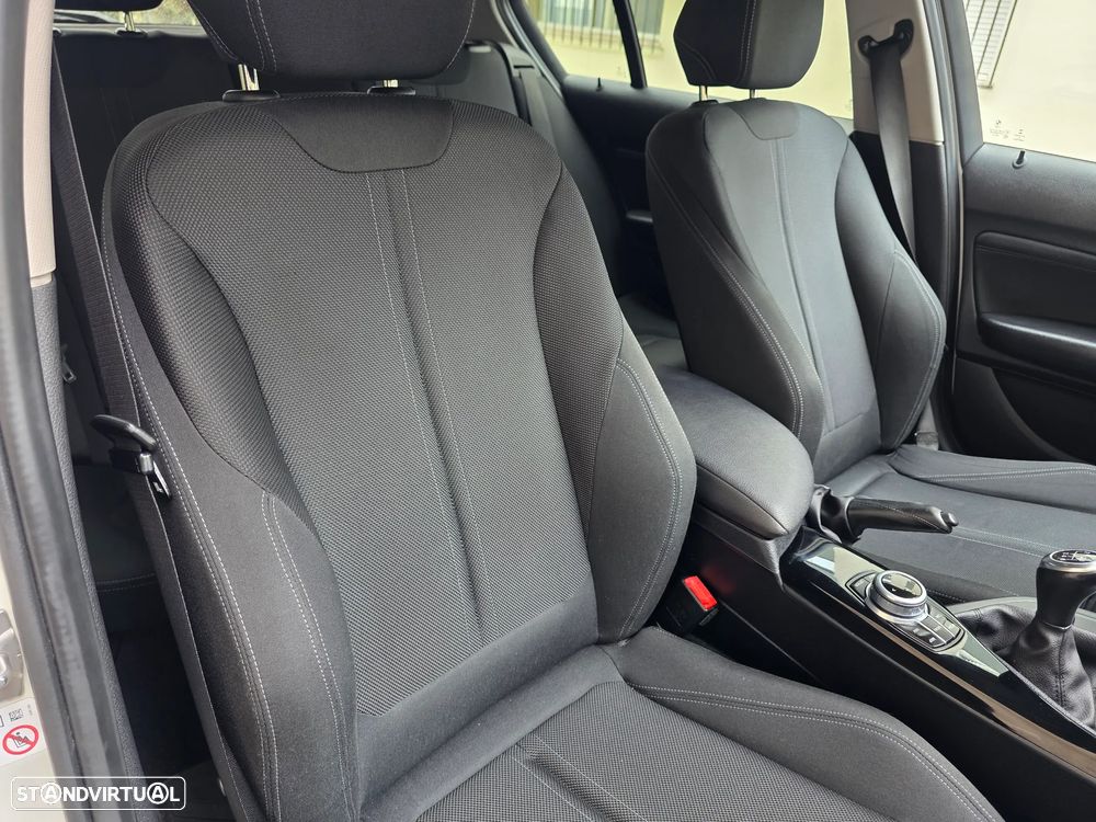 BMW 116 d Line Sport - 56