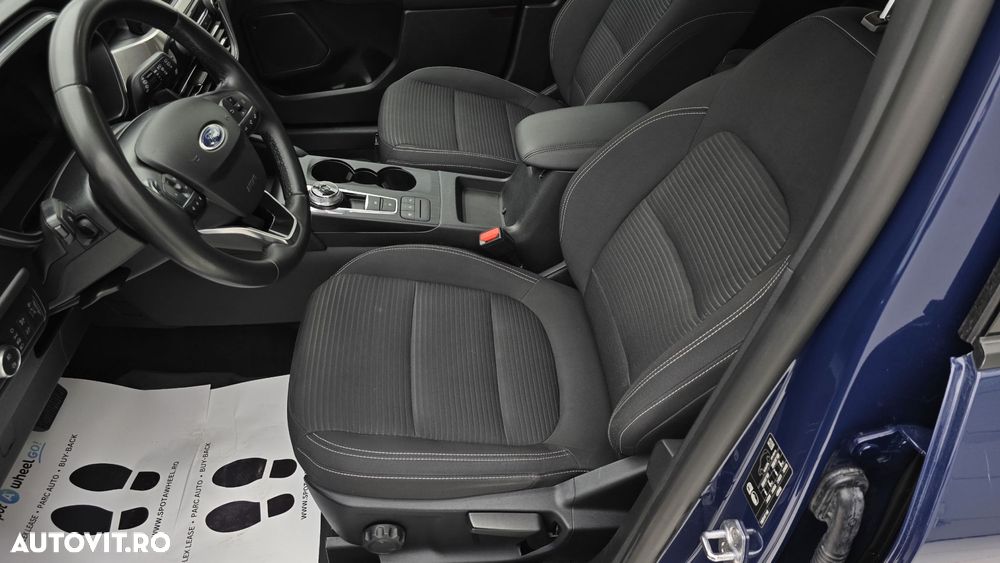 Ford Kuga 1.5 EcoBlue A8 FWD Titanium - 12