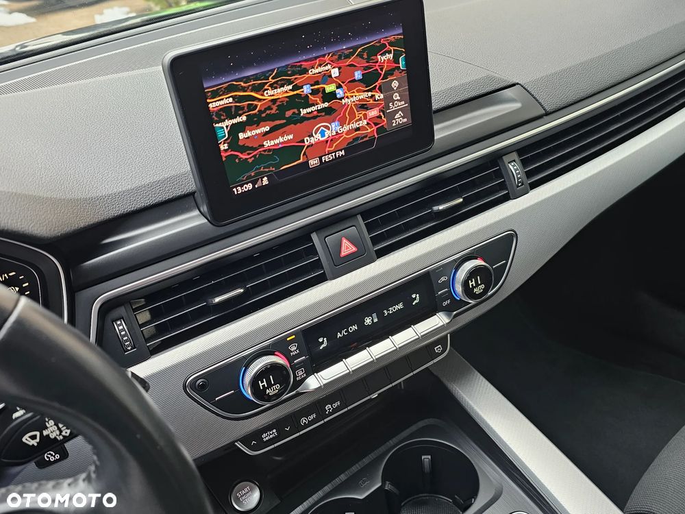 Audi A4 Avant 35 TFSI sport - 24