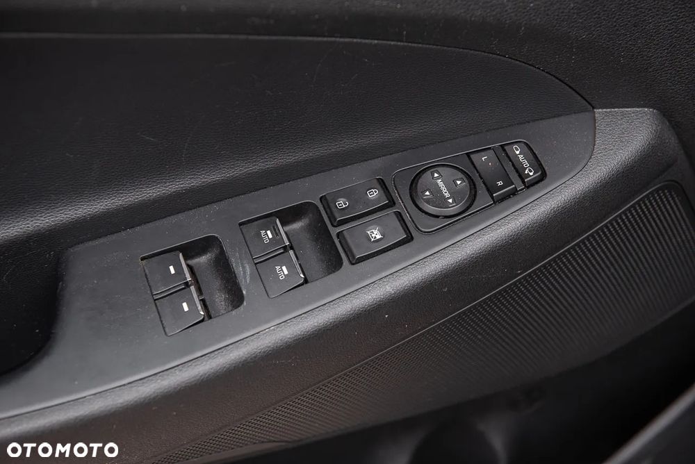 Hyundai Tucson - 16