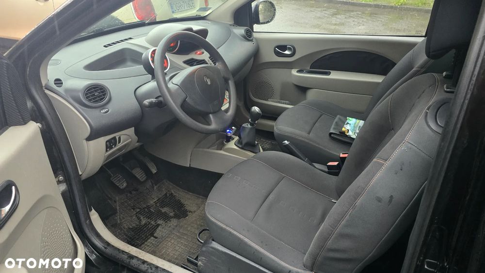 Renault Twingo - 11