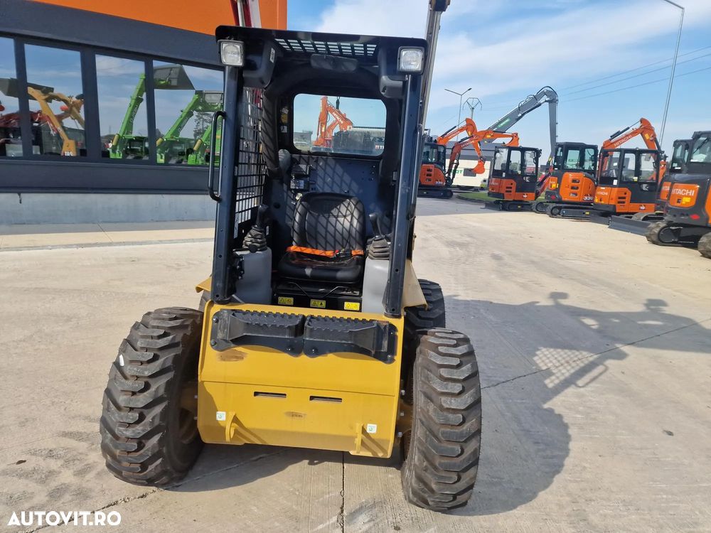 Caterpillar SKID STEER, 2024, NOU, ridica 635kg la 3,2m, cupa, 55CP, Masa operationala 2,6t, Fara usa cabina, posiblitate leasing, -PRMOTIE 36.900 EUR+Tva - 13